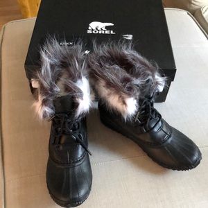Sorel Women's Black Fur-Lined Boots